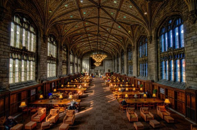 Photo University of Chicago Harper Library