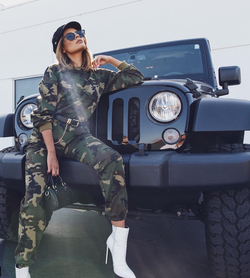 Modelling next to a Jeep Wrangler