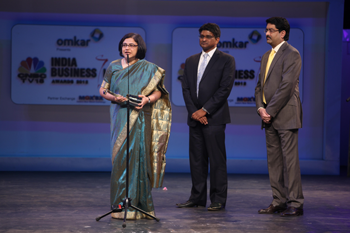 Roopa Kudva awarded 'Outstanding Woman Business Leader Of The Year’ at CNBC TV18