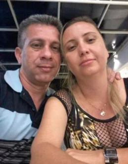 Claudineia com Marcio brito