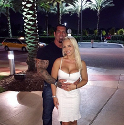 Sara Piana's photo in the Instagram post regarding her motives for marrying Rich Piana (July 29, 2016)