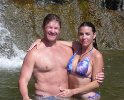 Photo of Sara Carter and her husband Marty Bailey