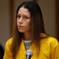 Photo of Kyle Navin's girlfriend, Jennifer Valiante in court