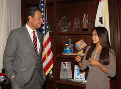 Hannah Hsieh with California Secretary of State, Alex Padilla