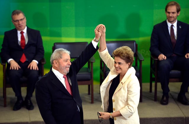Lula is sworn in as Chief of Staff by President Dilma Rousseff on 17 March 2016
