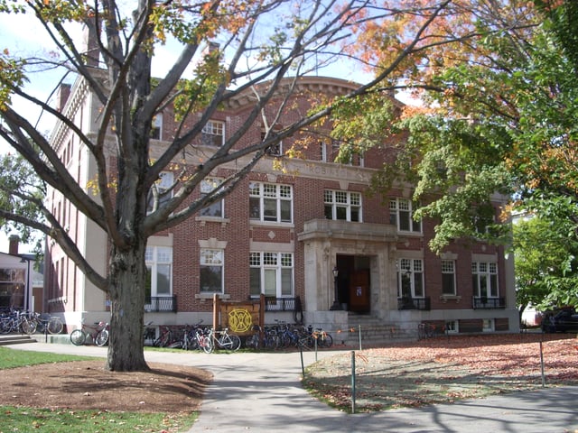 Robinson Hall houses many of the College's student-run organizations, including the Dartmouth Outing Club. The building is a designated stop along the Appalachian Trail.