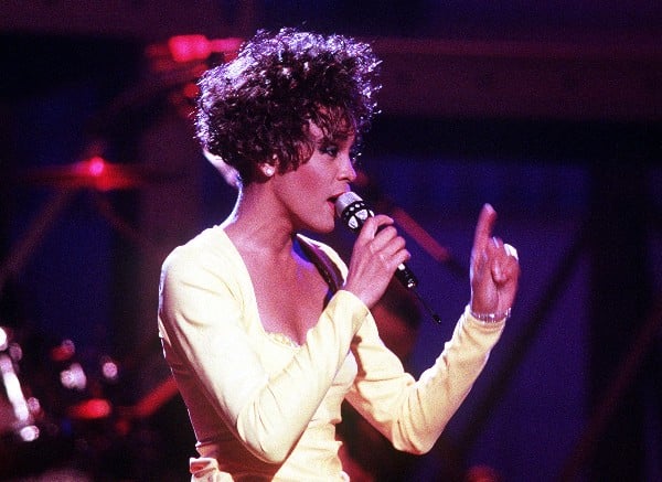 Houston performing "Saving All My Love for You" on the Welcome Home Heroes concert in 1991