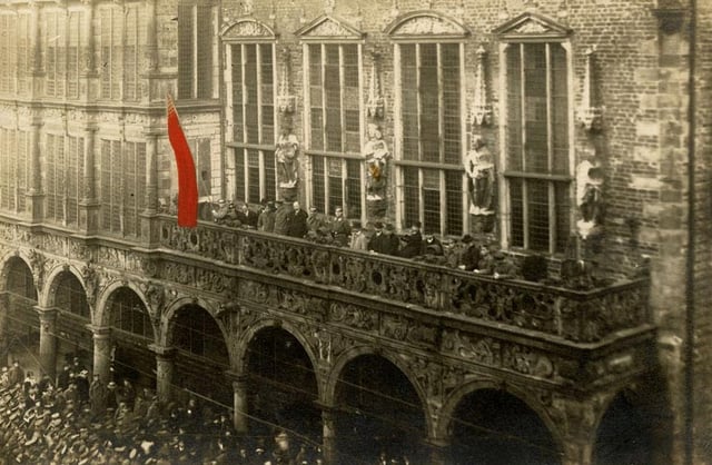 Proclamation of the Revolutionary Republic of Bremen (Bremer Räterepublik) in front of the town hall, 15 November 1918