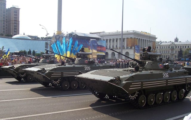 Ukrainian BMP-2s on parade, 24 August 2008.