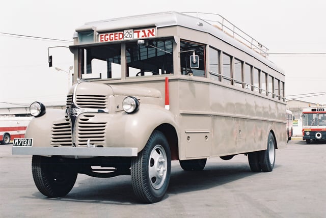 1946 Dodge FK6 bus