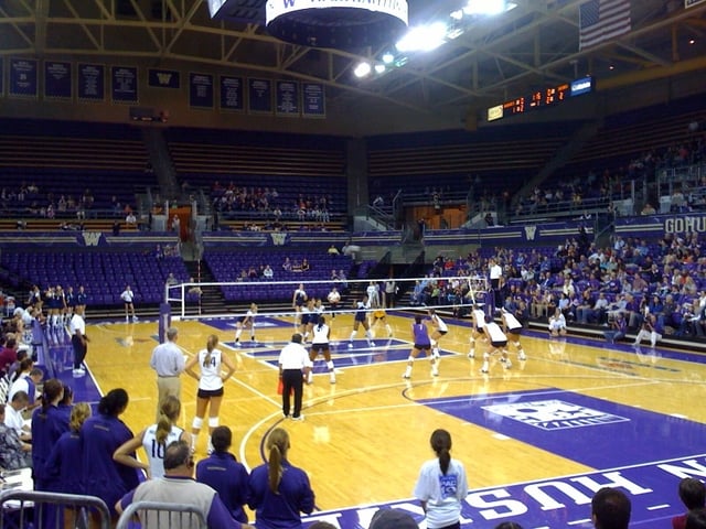 The Hec Edmundson Pavilion hosts basketball and volleyball events.