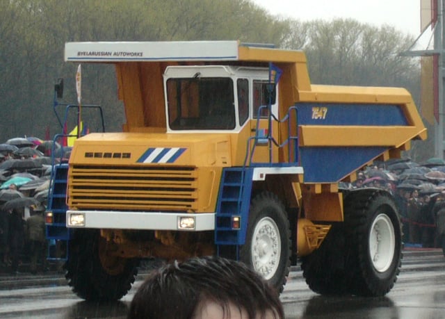 Mining dump truck BelAZ-7547