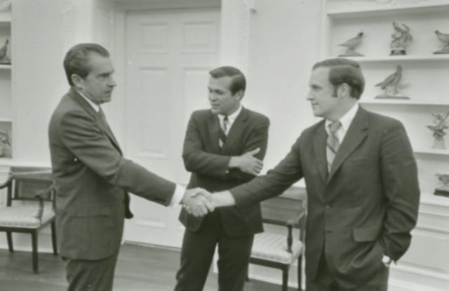 Cheney greeting President Richard Nixon in 1970