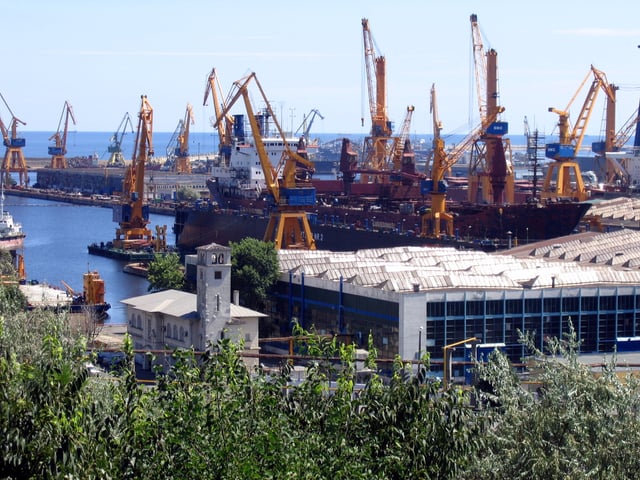 View toward Constanța shipyard