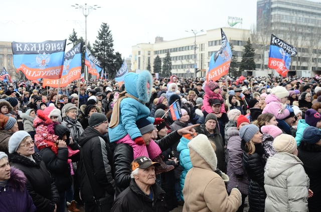 Political rally in the DPR, 20 December 2014