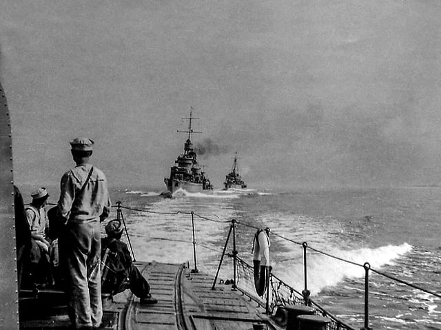 Peking Plan: Polish destroyers evacuate the Baltic Sea en route to the United Kingdom.