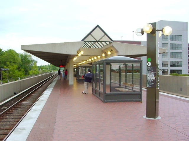 College Park-University of Maryland Metro station provides easy and quick access to Downtown, Washington, D.C.