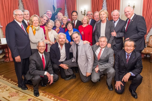 Richard Branson with his mother Eve, and the board of directors of the International Centre for Missing & Exploited Children, April 2014