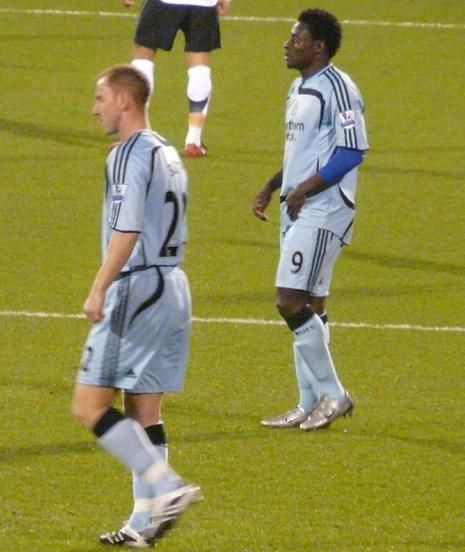 Martins with Newcastle teammate Nicky Butt in 2007