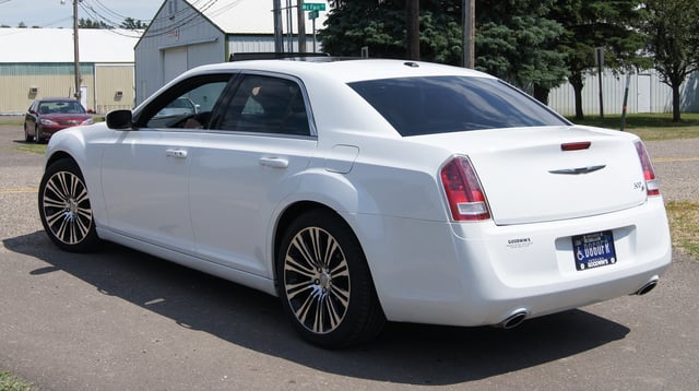 Chrysler 300S (USA; pre-facelift)