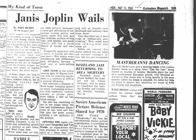 Newspaper review of Joplin's 1969 concert at Vets Memorial Auditorium in Columbus, Ohio includes the fact that before it started she walked to the lobby and watched audience members arrive.