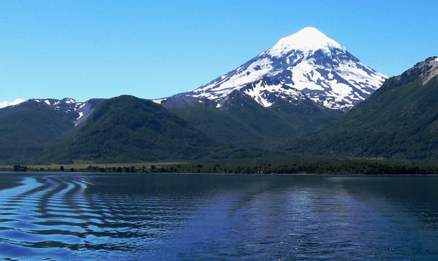 Lanín a large stratovolcano in Neuquén