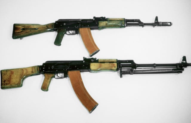 Comparison of the AK-74 (top) and RPK-74 (bottom).