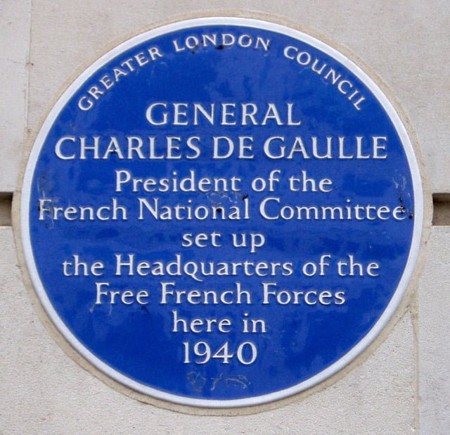 The plaque commemorating the headquarters of General de Gaulle at 4 Carlton Gardens in London during World War II