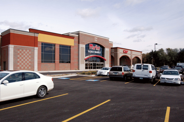 Martin's Supermarket in Heritage Square