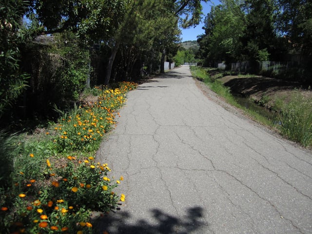 Ygnacio Valley Canal Trail to Lime Ridge Open Space