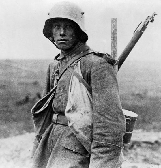 German soldier on the Western Front in 1916