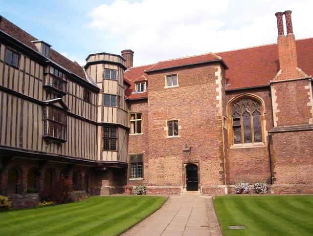 Cloister Court