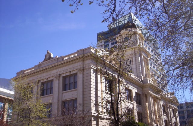 Sacramento City Hall holds the Mayor of Sacramento and Sacramento City Council.