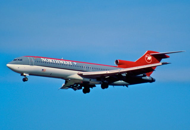 Northwest Airlines retired its last 727 in June 2003