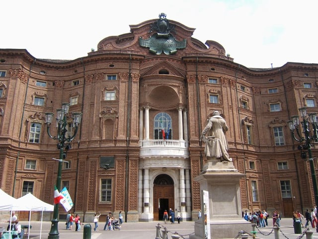Baroque façade of Palazzo Carignano, the Museum of the Risorgimento.