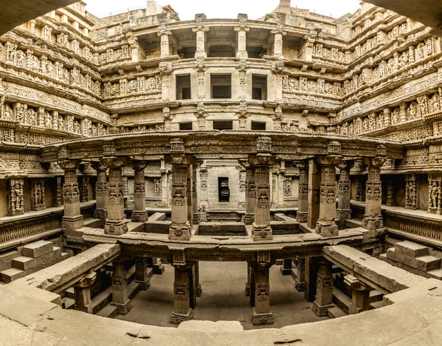 Rani ki vav 11th century.