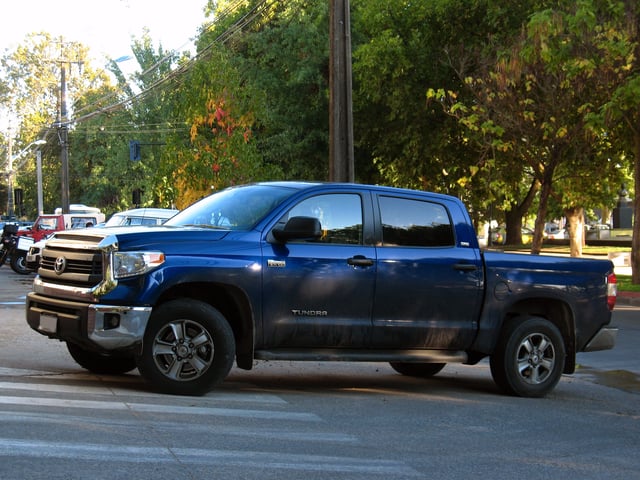 2015 Toyota Tundra SR5 CrewMax in Chile