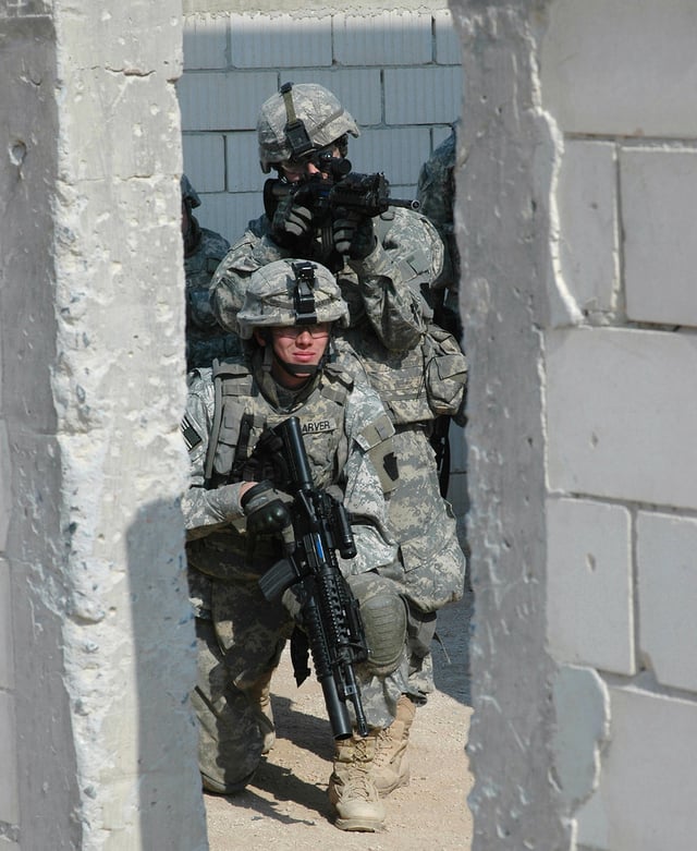 56th Stryker Brigade soldiers train in Iraq.