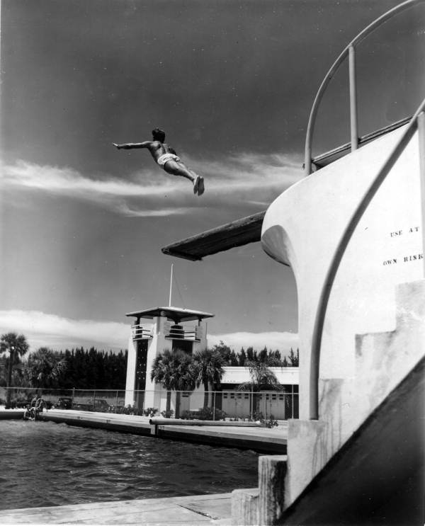 Lido Beach Pool in Sarasota, 1946