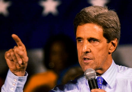 Senator Kerry at a primary rally in St. Louis, Missouri, at the St. Louis Community College – Forest Park
