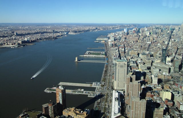 The river between Hudson Waterfront in New Jersey (left) and Manhattan (right)