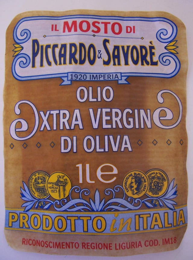 Italian label for "extra vergine" oil