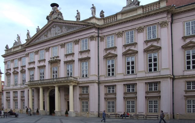 Primate's Palace, the seat of the city's mayor