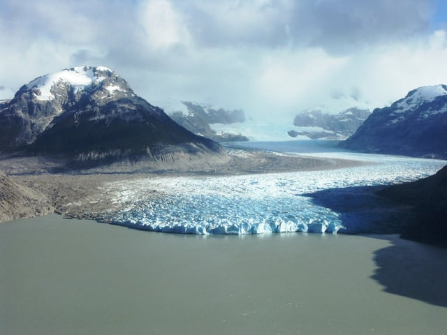 Nef Glacier and the Plomo Lake