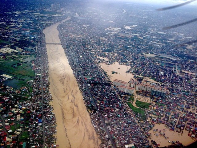 The flood brought by Typhoon Ketsana (Tropical Storm Ondoy) in 2009 caused 484 deaths in Metro Manila alone.