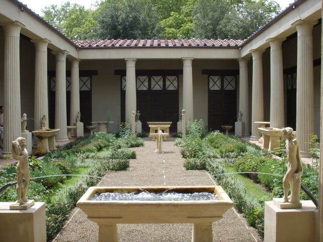 Reconstructed peristyle garden based on the House of the Vettii