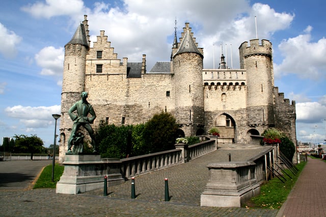 Het Steen (literally: 'The Stone').