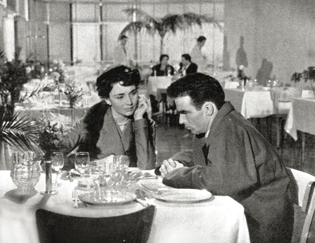 Jones and Montgomery Clift in Terminal Station (1953)