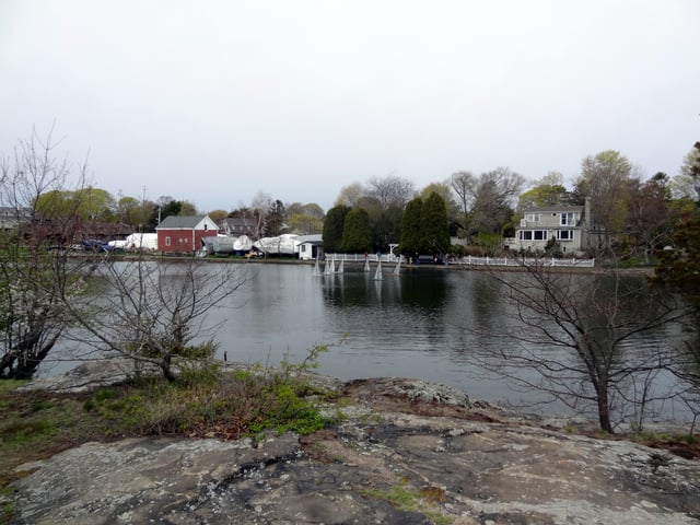 Model Yacht Racing on Redd's Pond