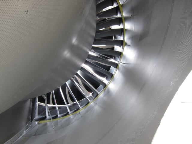 General Electric GEnx-2B turbofan engine from a Boeing 747-8. View into the outer (propelling or "cold") nozzle.